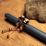 Load image into Gallery viewer, Gold Heart Anti Tarnish Daily wear Earring